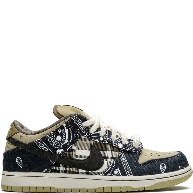 Nike x Travis Scott SB Dunk Low sneakers