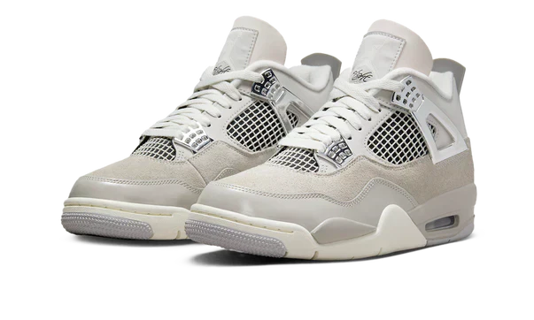 Air Jordan 4 Retro Frozen Moments