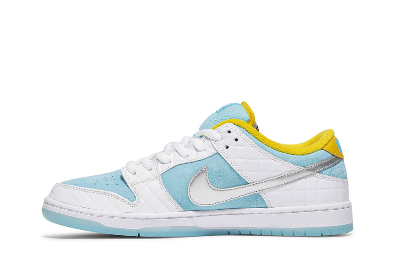 NIKE SB DUNK LOW ‘LAGOON PULSE’