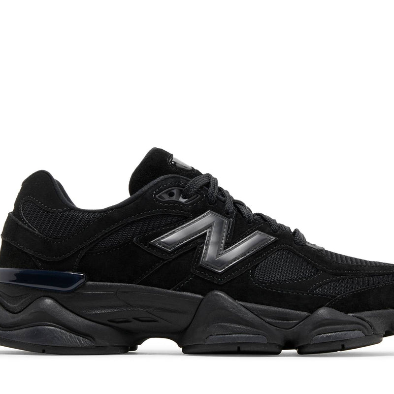 NEW BALANCE 9060 ‘TRIPLE BLACK’