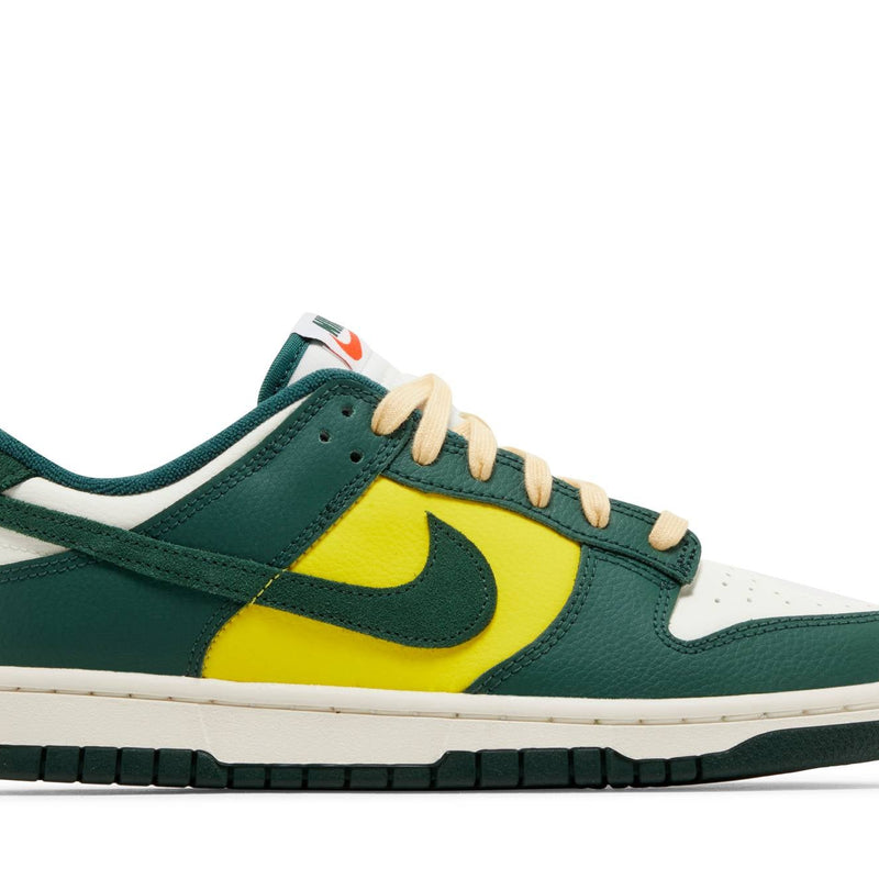 NIKE DUNK LOW ‘NOBLE GREEN’