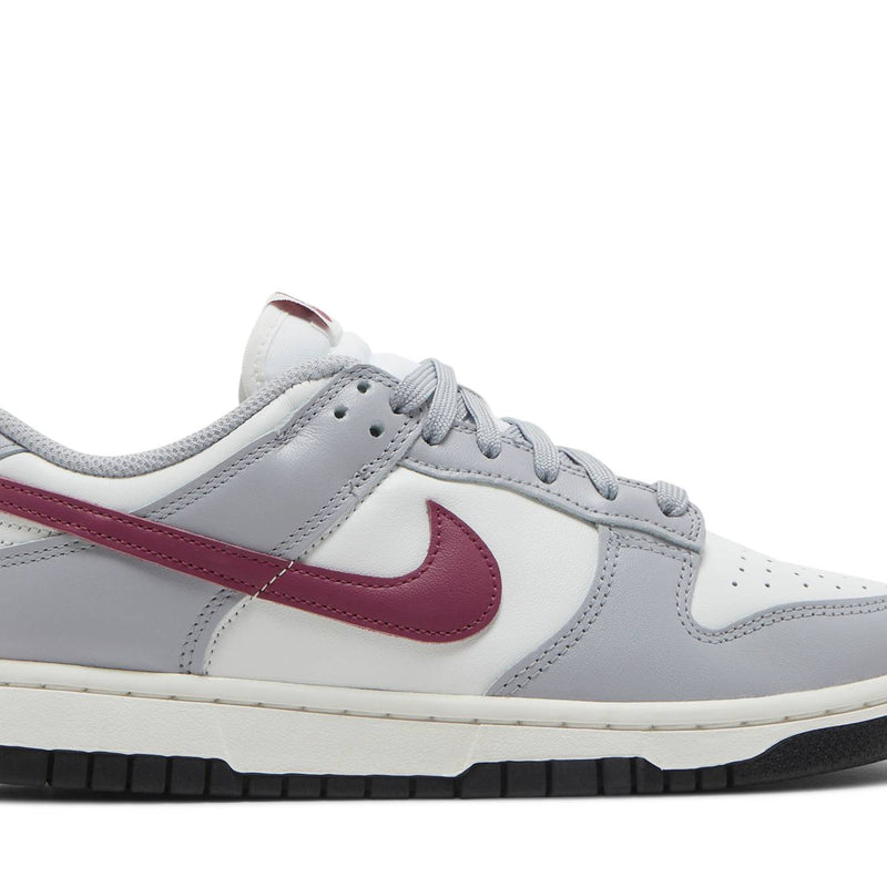 NIKE DUNK LOW ‘PALE IVORY REDWOOD’