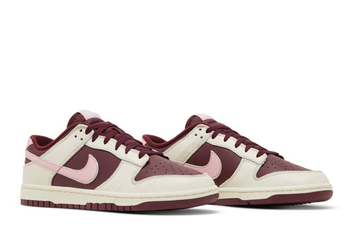 NIKE DUNK LOW ‘VALENTINE’S DAY’