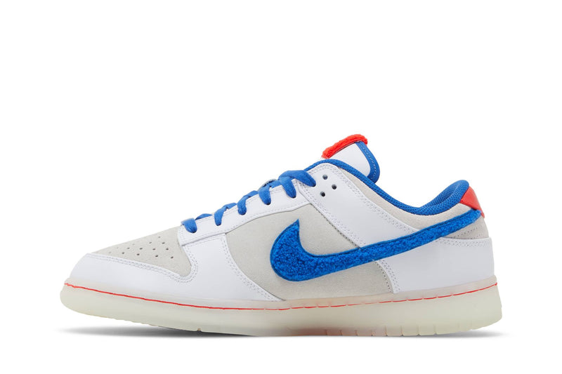 NIKE DUNK LOW  ‘WHITE/CRIMSON-VARSITY ROYAL’