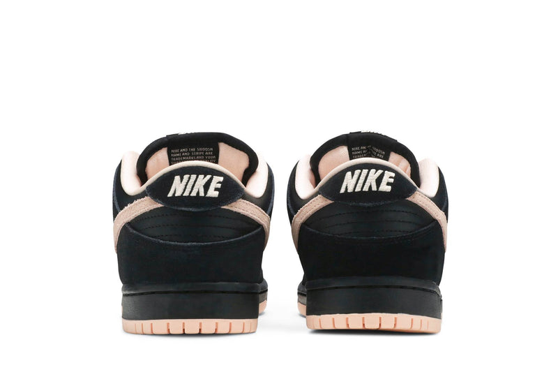 NIKE SB DUNK LOW ‘BLACK CORAL’