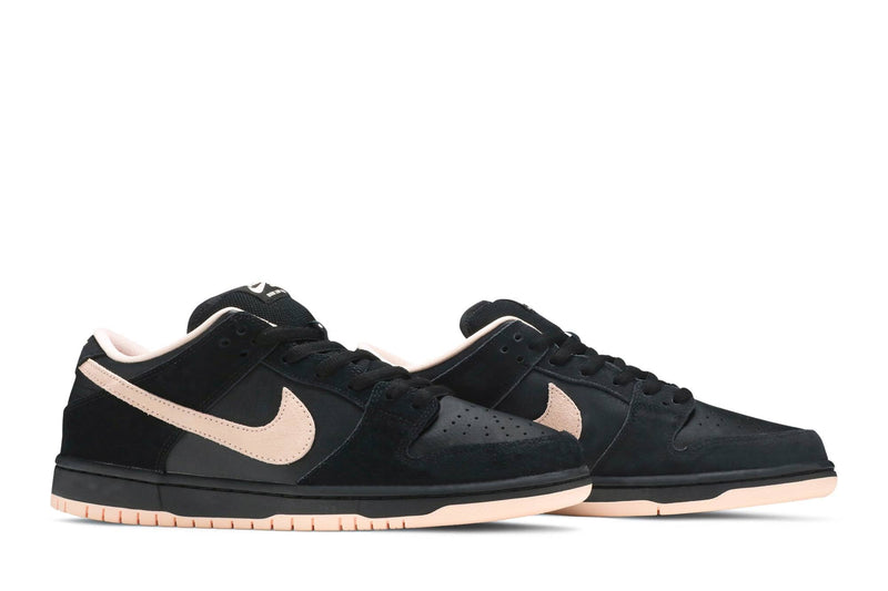 NIKE SB DUNK LOW ‘BLACK CORAL’