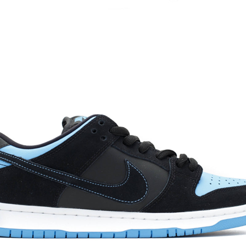 NIKE SB DUNK LOW BLACK ‘UNIVERSITY BLUE’