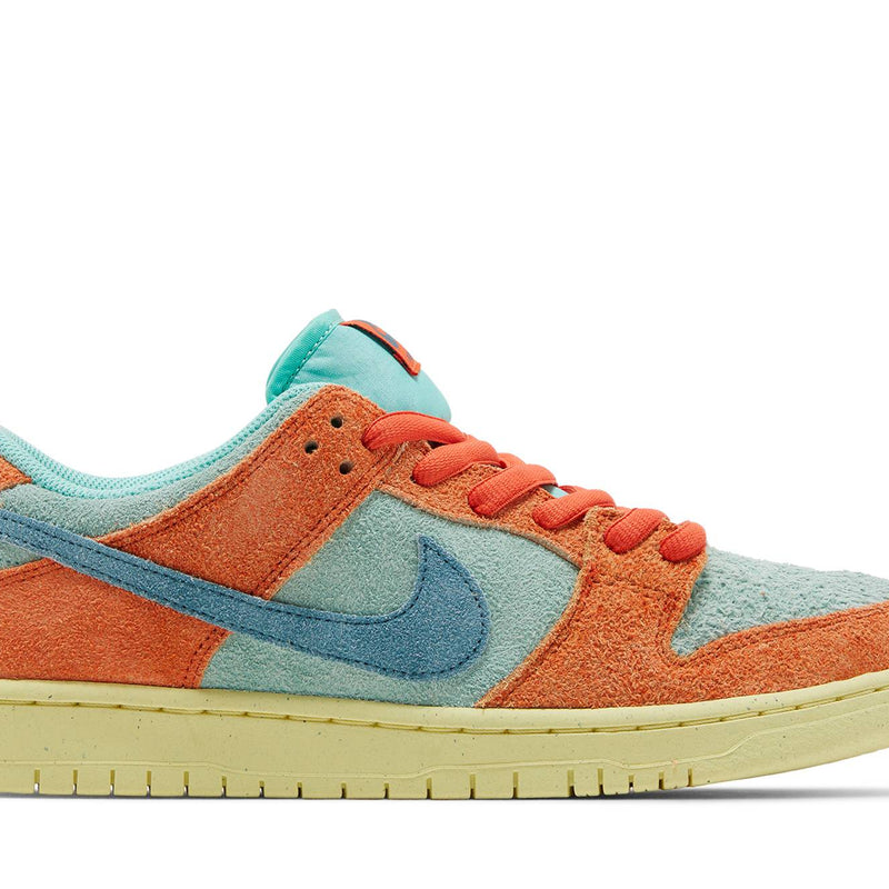 NIKE SB DUNK LOW ‘ORANGE AQUA’